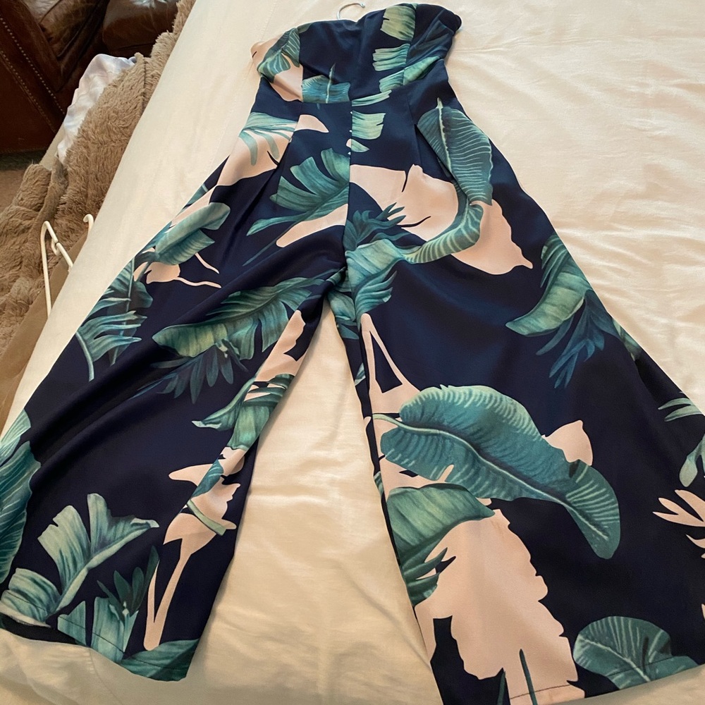 Colorful sleeveless midi jumper